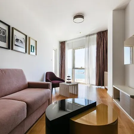 Sea View Royal Tre Canne Lejlighed *