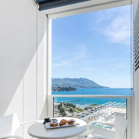 Sea View Royal Tre Canne Lejlighed *