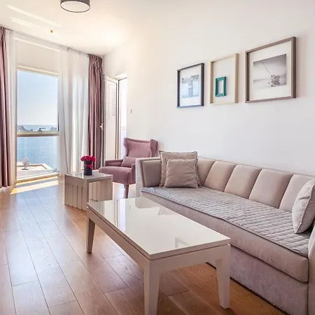 Sea View Royal Tre Canne Lejlighed Budva