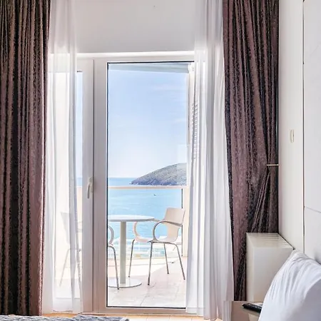 Lejlighed Sea View Royal Tre Canne *