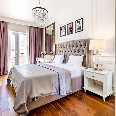 Sea View Royal Tre Canne شقة *